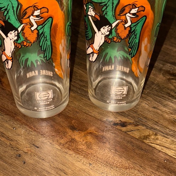 VTG Pepsi/The Jungle Book/Walt Disney World Themed Glasses Set of 2 SHERE KAHN - Picture 9 of 11